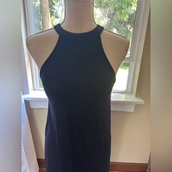 VENUS Dresses & Skirts - Venus Navy Halter Neck Dress Size Small NWOT💙